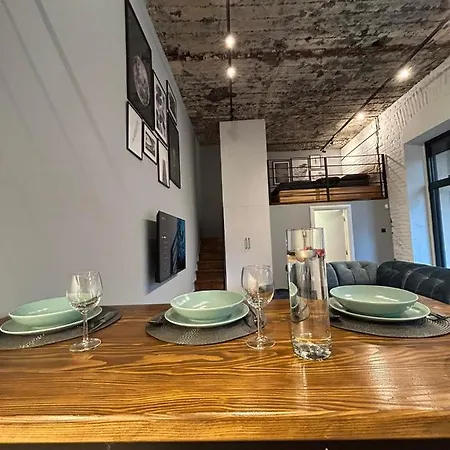 Industrial Studio Hotel